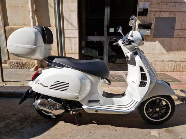Vespa 125cc GTS